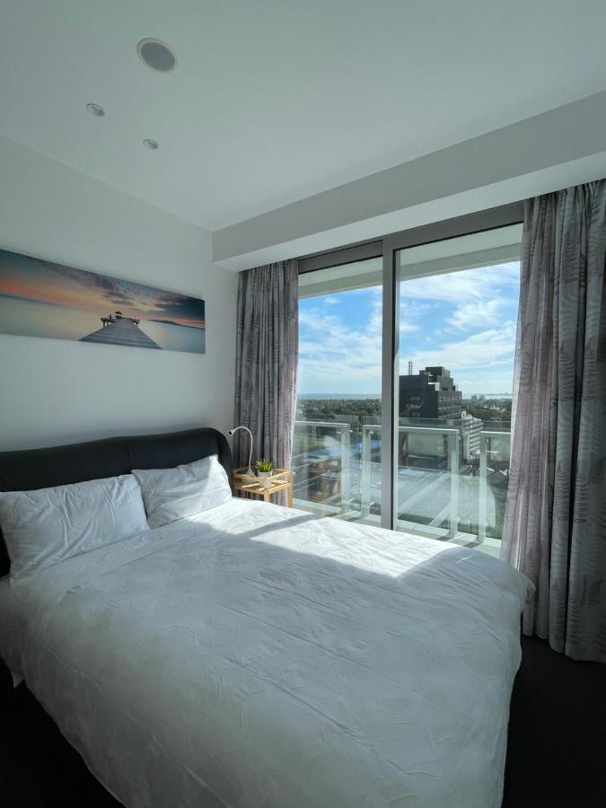 The Fawkner Apartment Bay-View Pool/Gym Free Parking ملبورن المظهر الخارجي الصورة